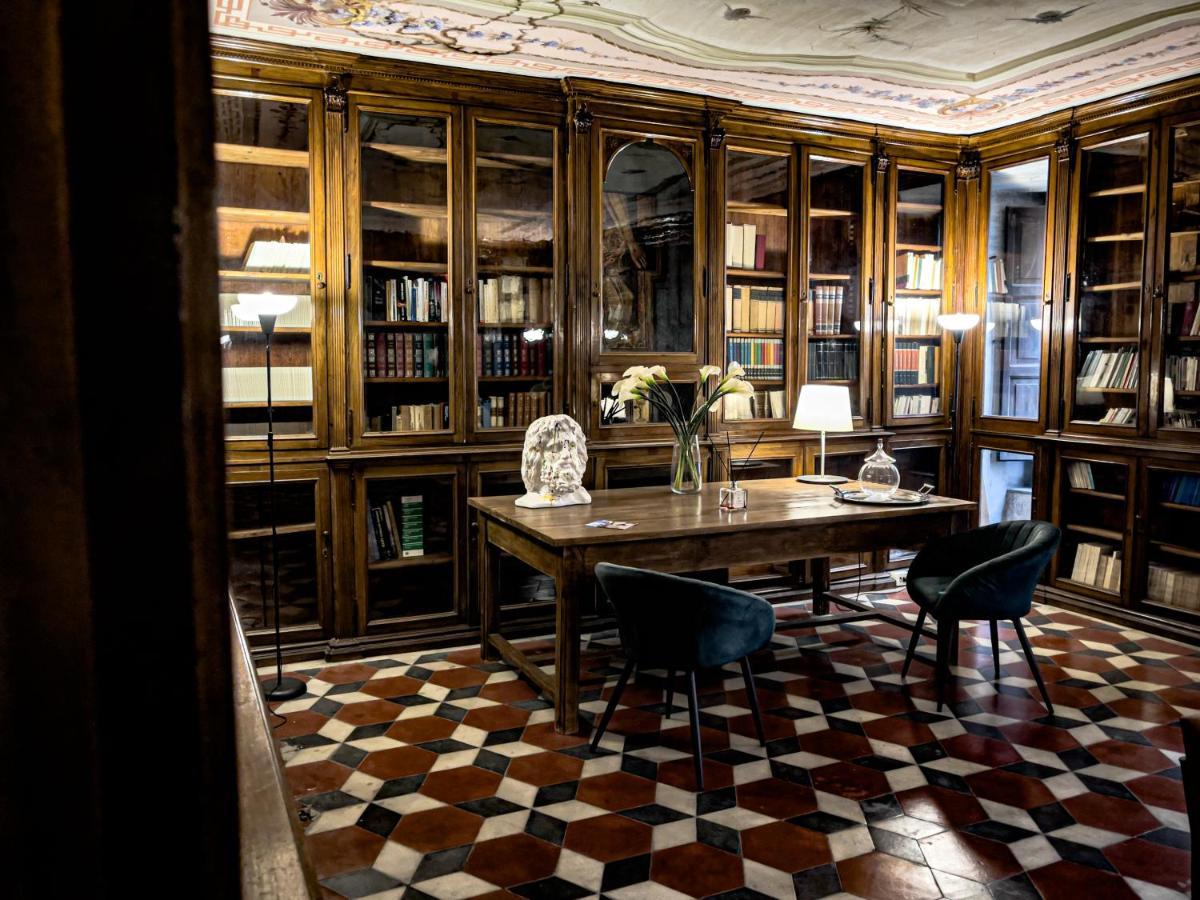 Palazzo Cappuccini Art Relais Hotel Napoli Ngoại thất bức ảnh