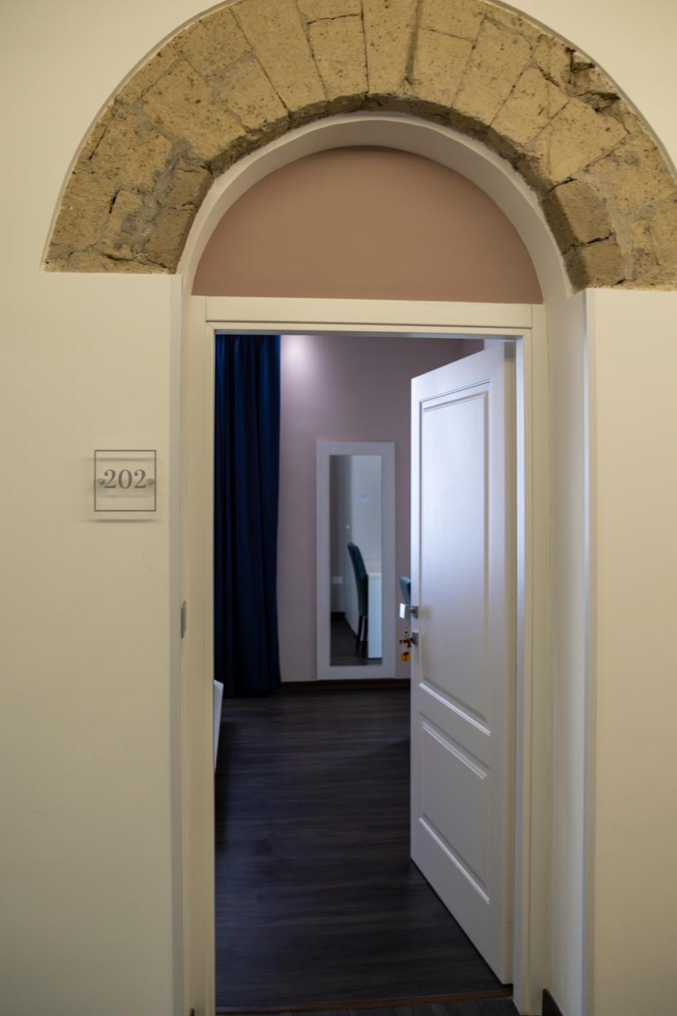 Palazzo Cappuccini Art Relais Hotel Napoli Ngoại thất bức ảnh