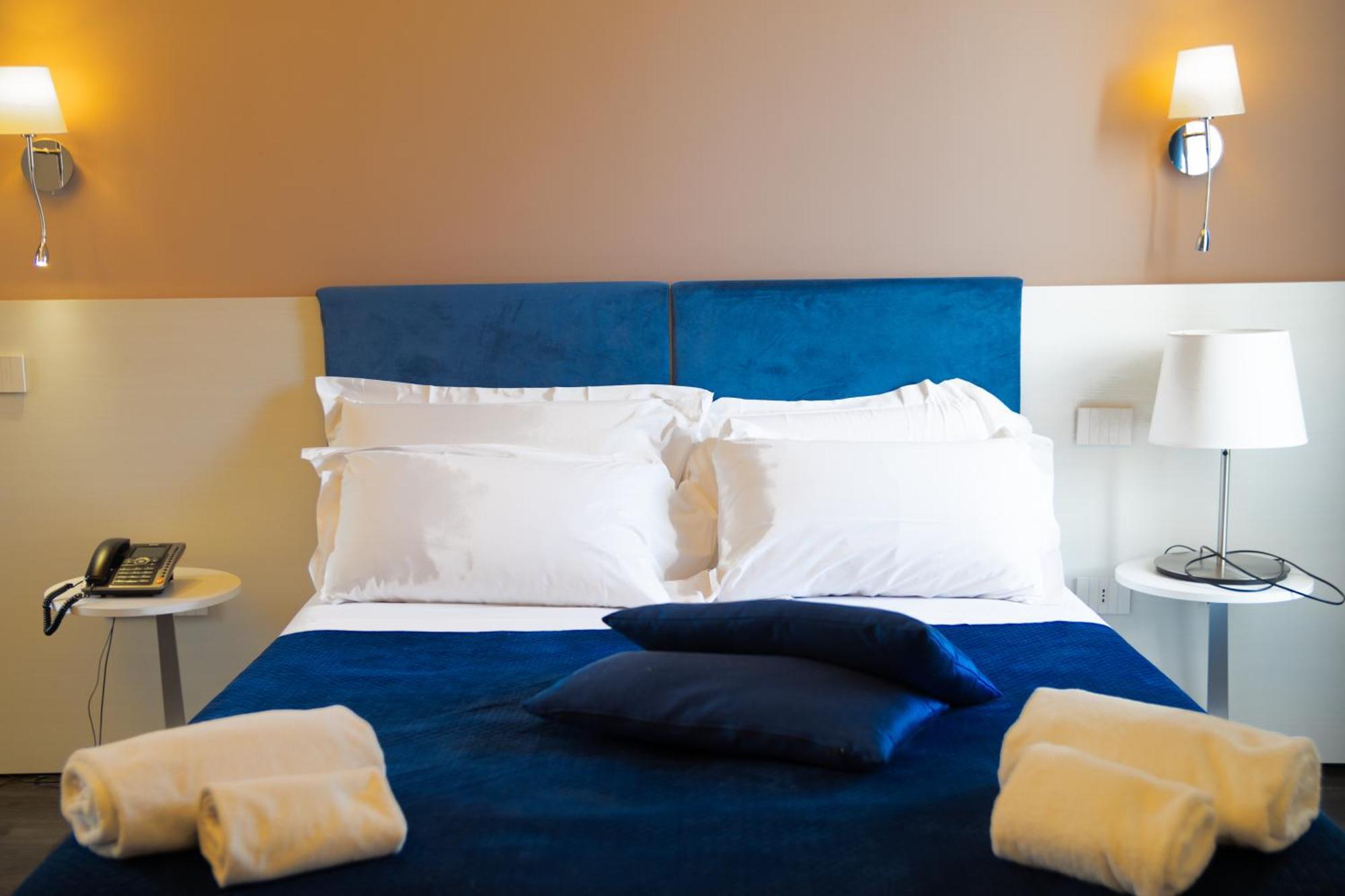 Palazzo Cappuccini Art Relais Hotel Napoli Ngoại thất bức ảnh
