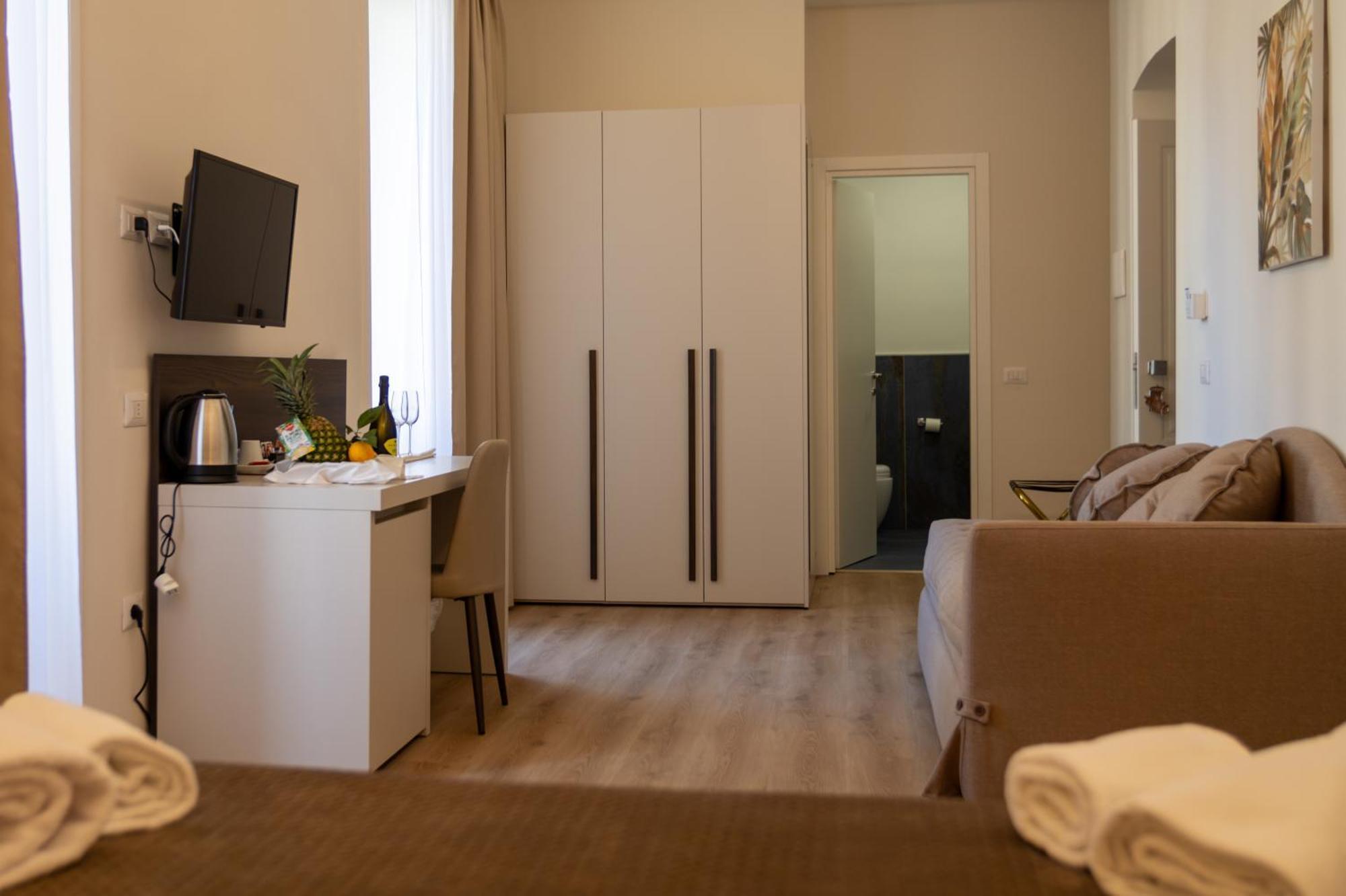 Palazzo Cappuccini Art Relais Hotel Napoli Ngoại thất bức ảnh