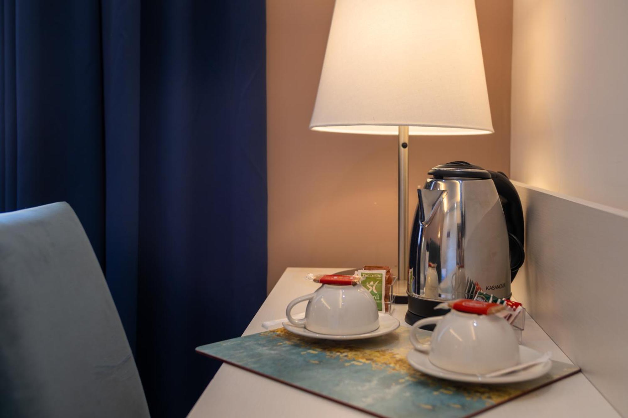 Palazzo Cappuccini Art Relais Hotel Napoli Ngoại thất bức ảnh